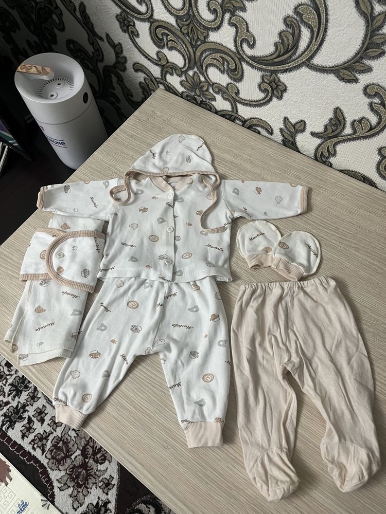 2 комплекта Одежда для новорожденных за