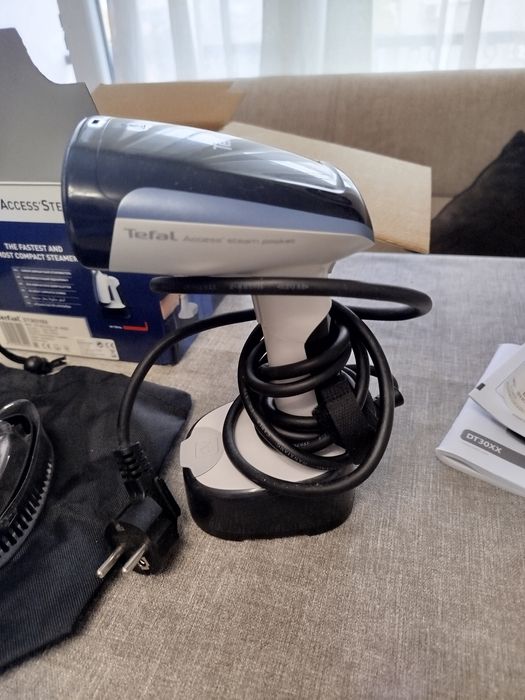 Вертикален уред за гладене Tefal