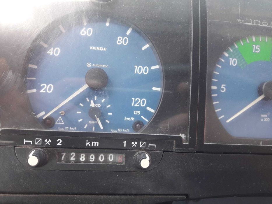 Mercedes-Benz Atego 815