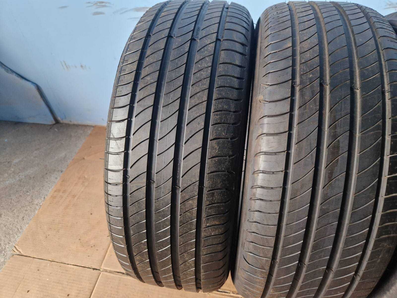 4 броя Michelin R18 225/55/  летни гуми 
DOT3619