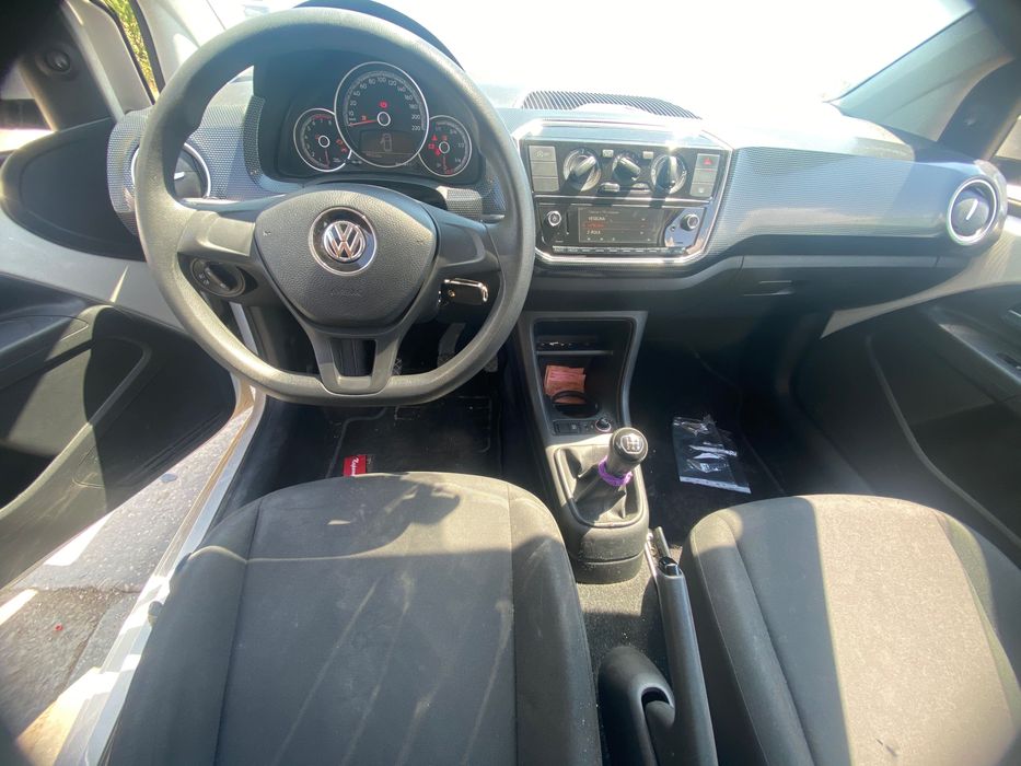 Volkswagen UP 1.0i 75 кс. двигател CHY 2019г.  Фолксваген УП 1.0i