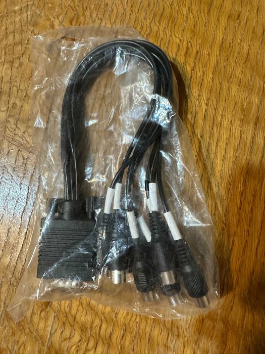 Cabluri Calculatoare/TV/Audio-Video/Sisteme Supraveghere-Noi,Sigilate