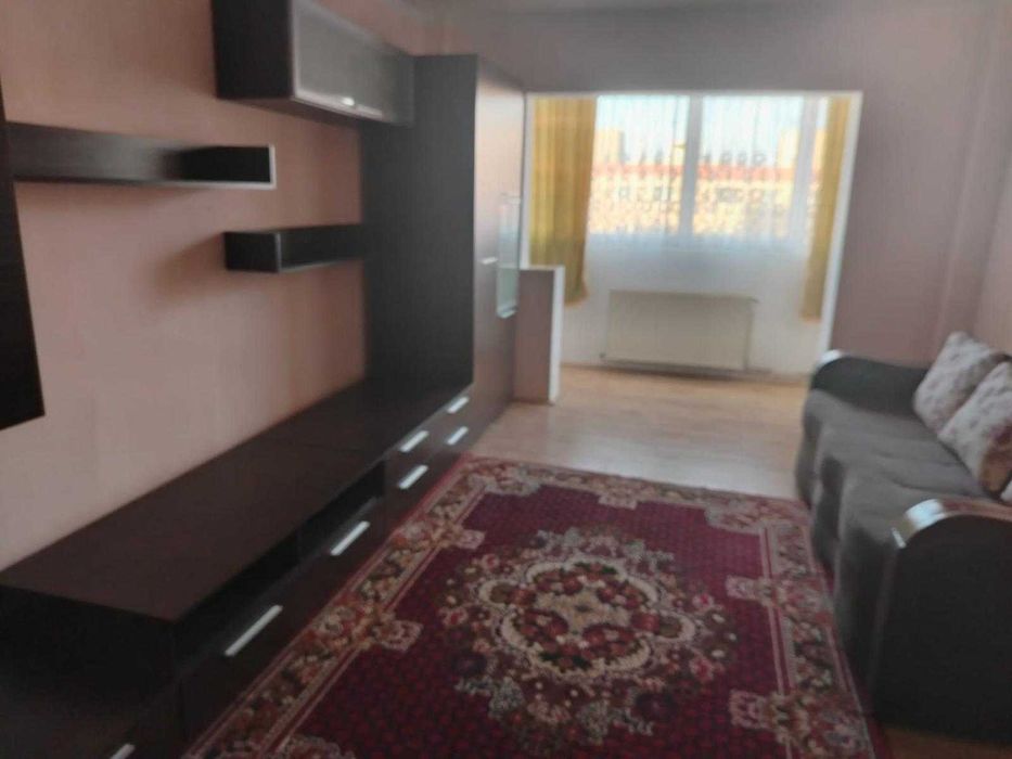 Apartament de inchiriat 2 camere Racadau,parcare inclusa, mobilat