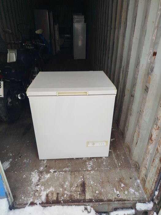 Рабочий ларь морозильник