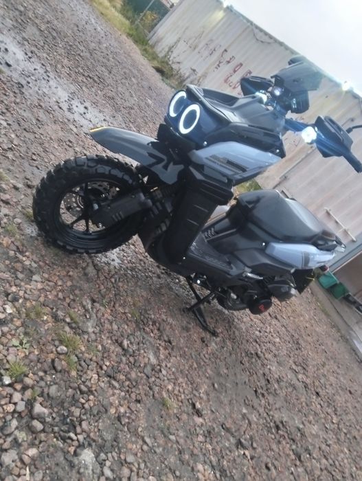 Продам скутер танк 150