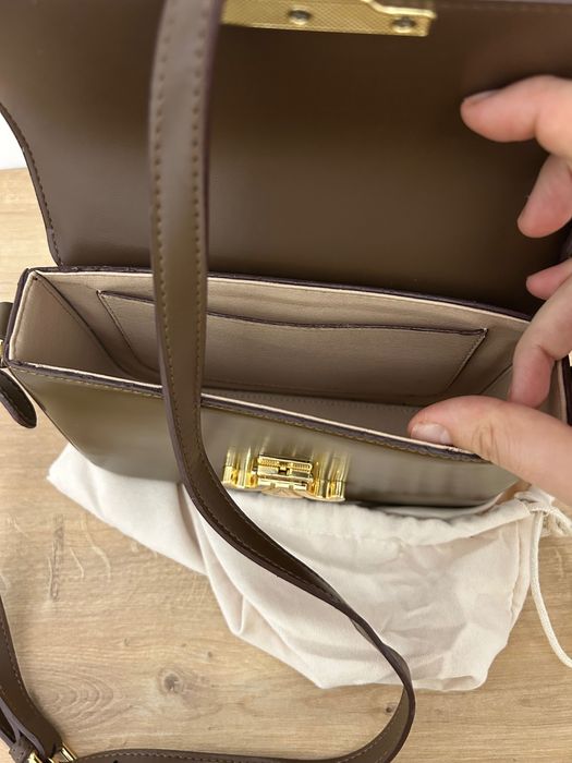 Дамска чанта от естествена кожа