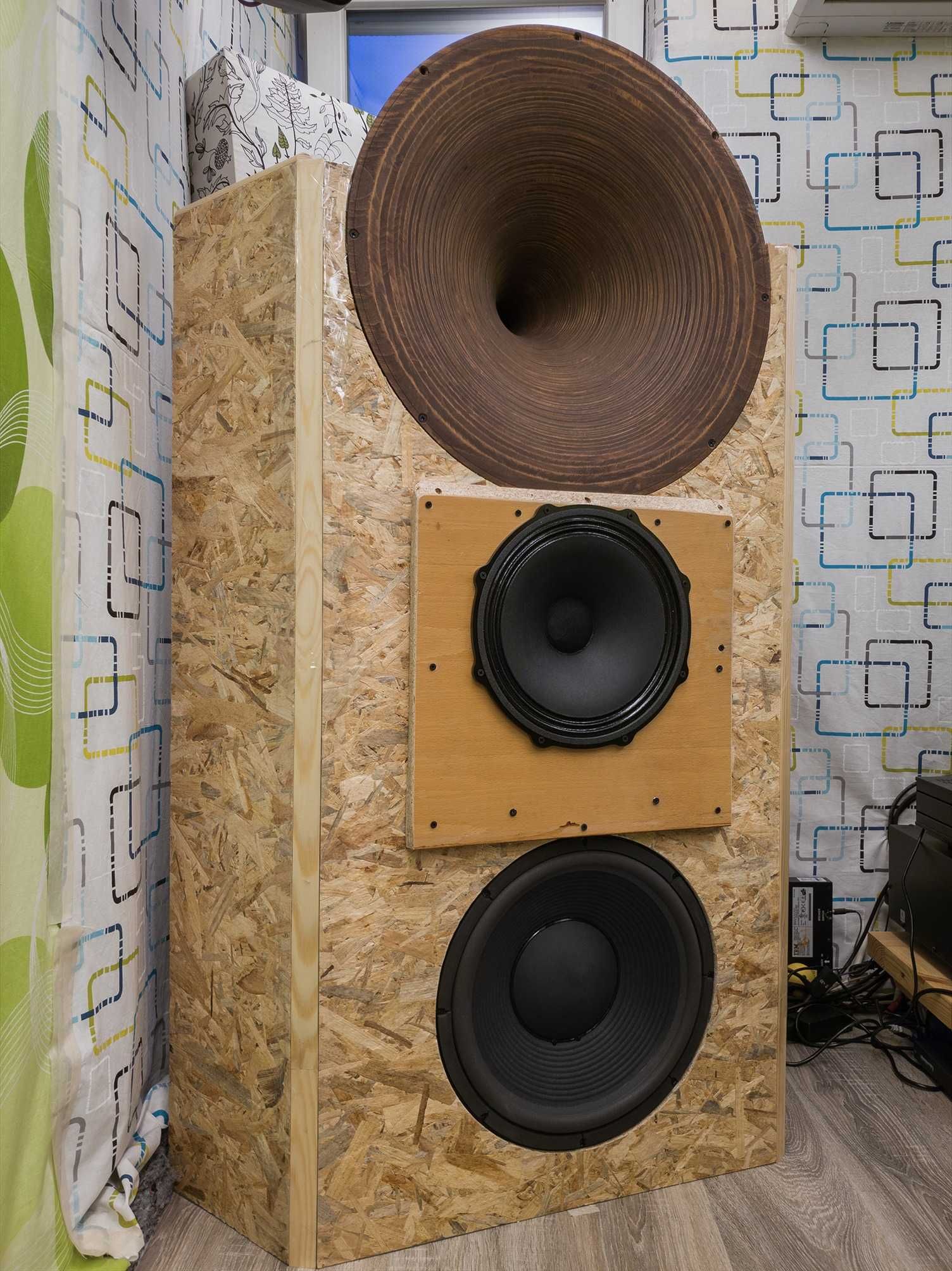 RCF 15" HIGH-END Високоговорители