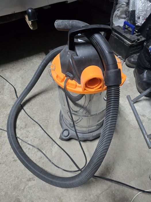 Строительный пылесос