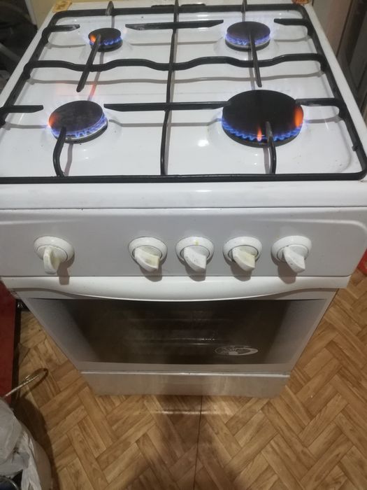 газ.плита в рабочем состоянии Состоянии