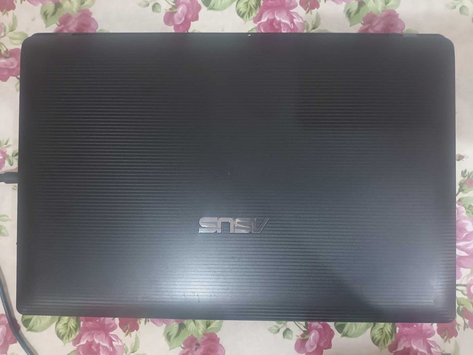 Laptop Asus i5-2410M, 8GB ram, Video Nvidia GT 540M, Stocare 240GB SSD