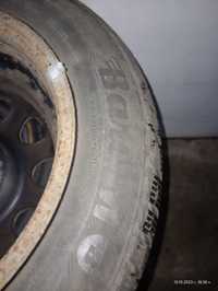 Зимни гуми, с метални джанти свалени от Голф 3