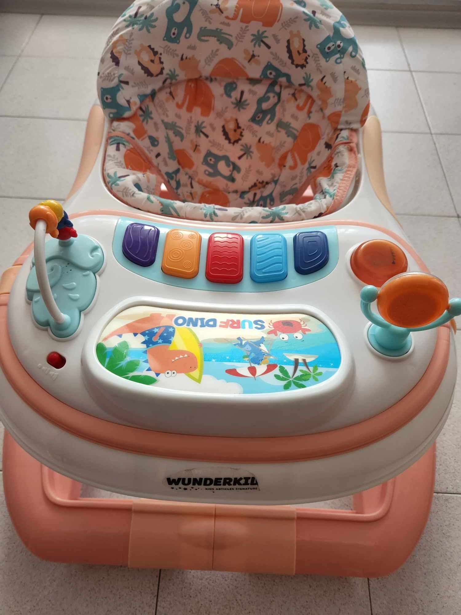 Проходилка Wunderkid 2 в 1 за момиче