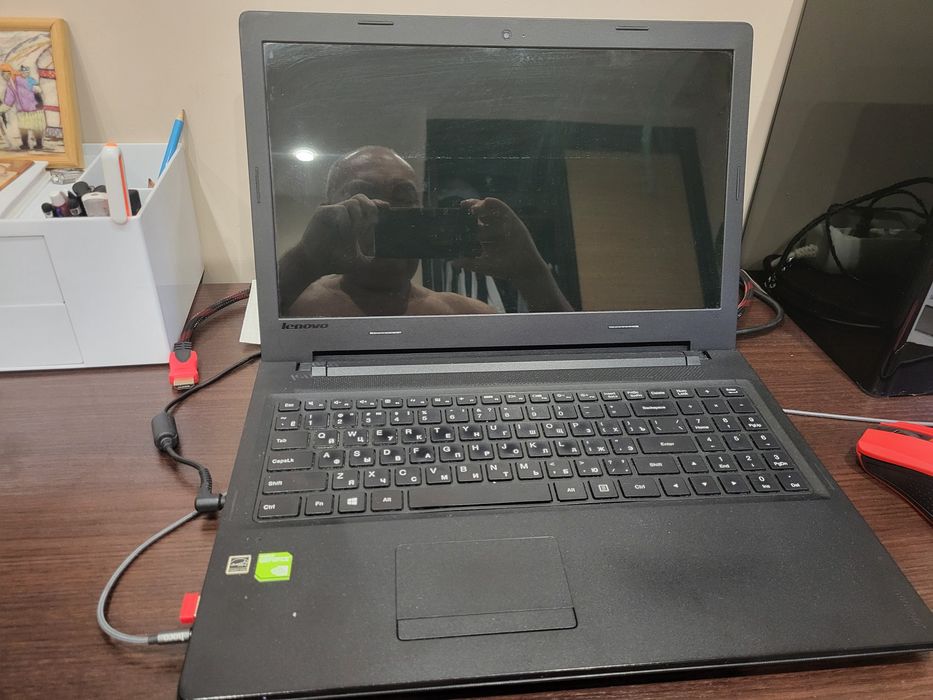 Ноутбук Ленова в отличном состоянии
