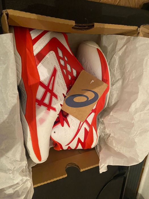 Спортивные кроссовки Asiks