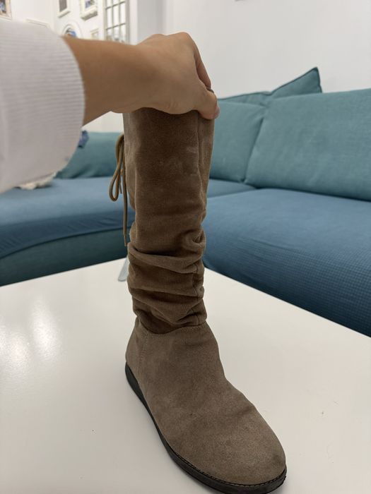 Cizme din piele intoarsa