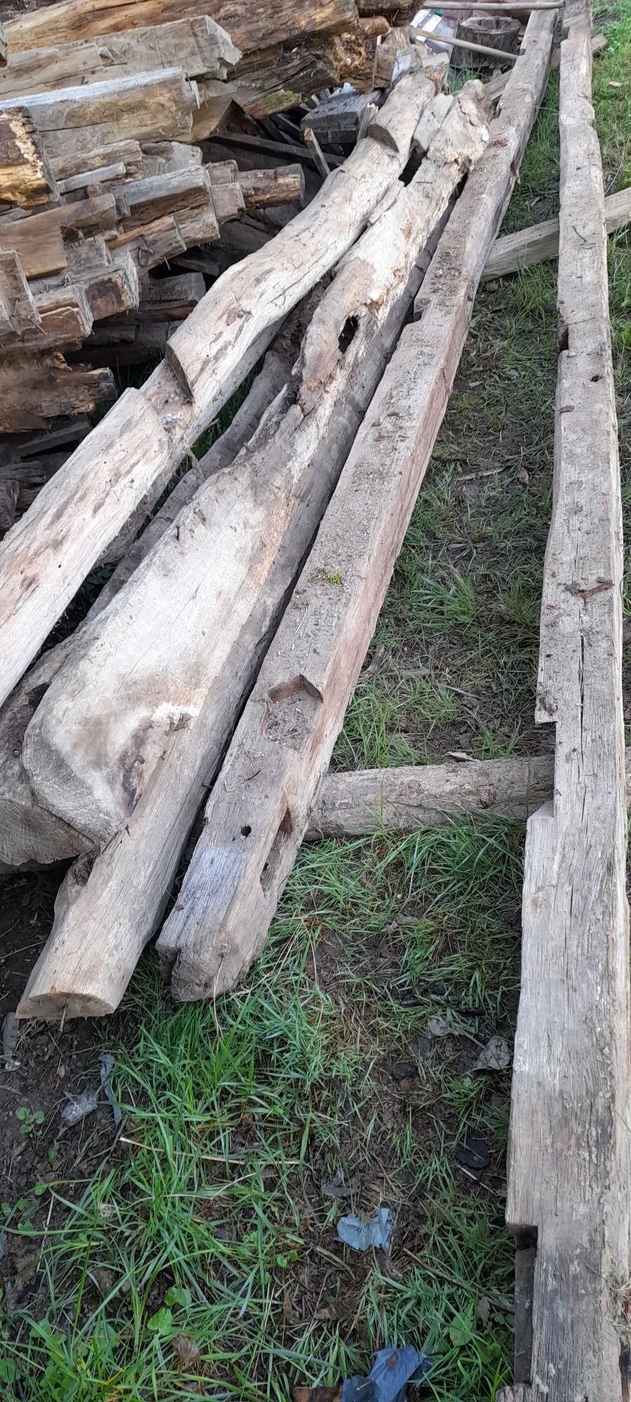 Vand lemne de stejar din demolari de la 1 m la 6 m