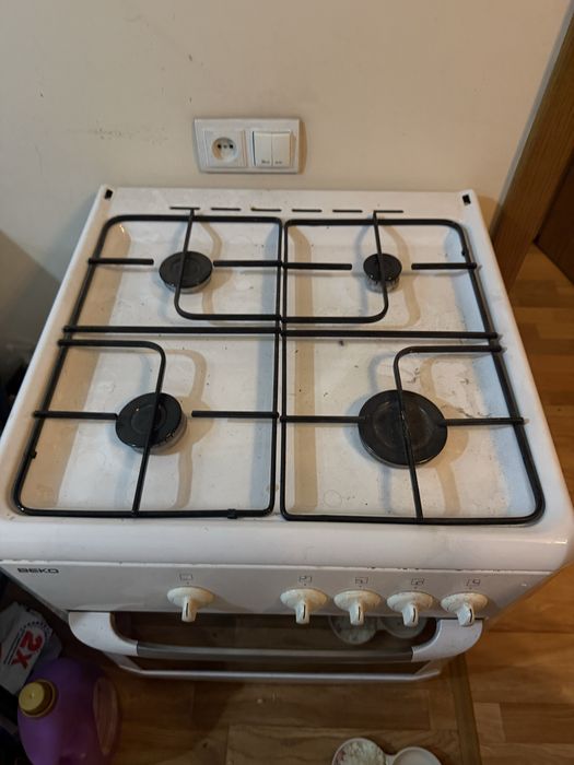 плита веко б/у в исправном состоянии