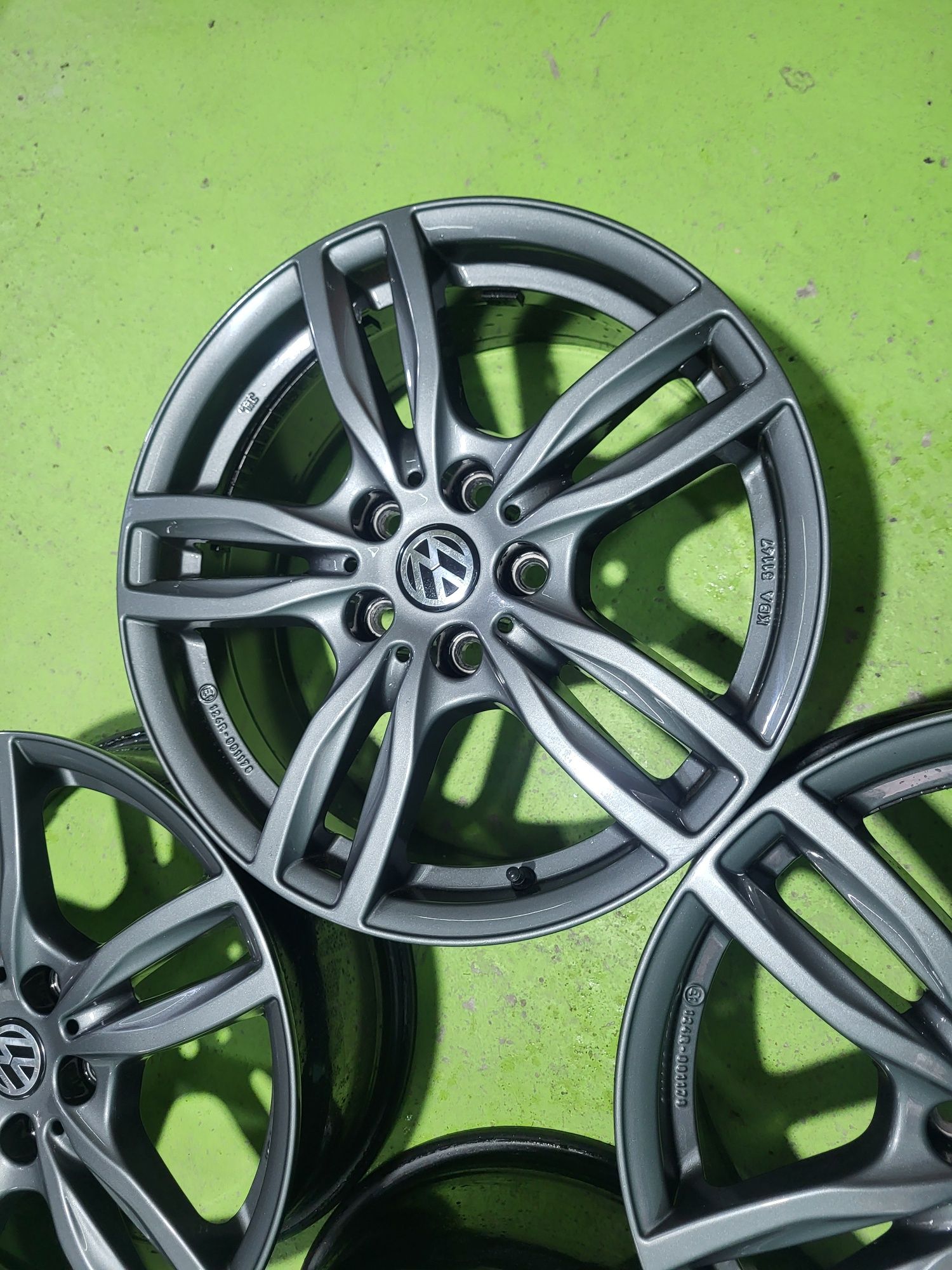 17 5x112 Vw Golf 5 6 7 Touran Caddy Audi A3 Skoda 5х112
