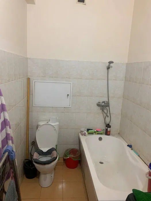 Продаю 2-х комнатнаю квартиру Сергели 6а, не торцевая