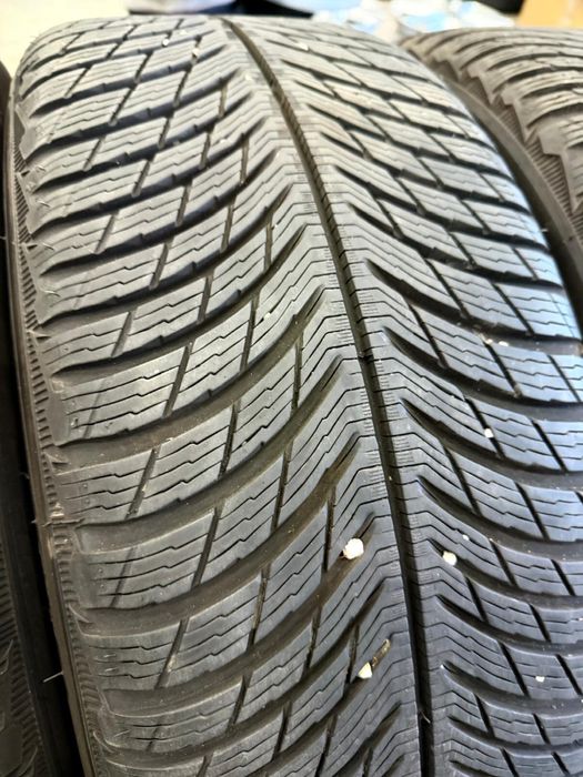 Anvelope iarna 235.50.19’ Michelin ca noi