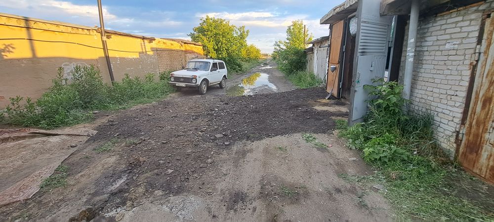 Продам гараж приватизирован