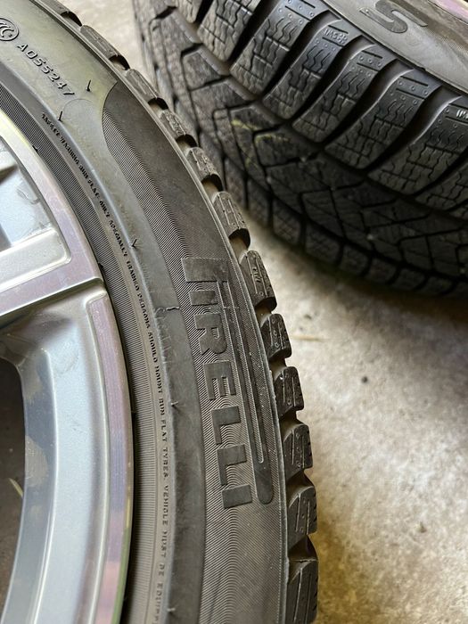 Jante originale BMW M packet 17’ Cauciucuri iarna Pirelli 225/45/R17