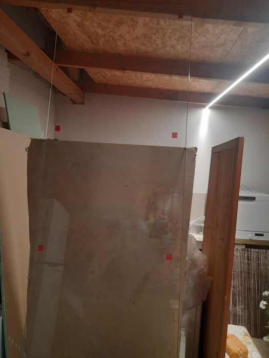 sticla securizata pentru dus