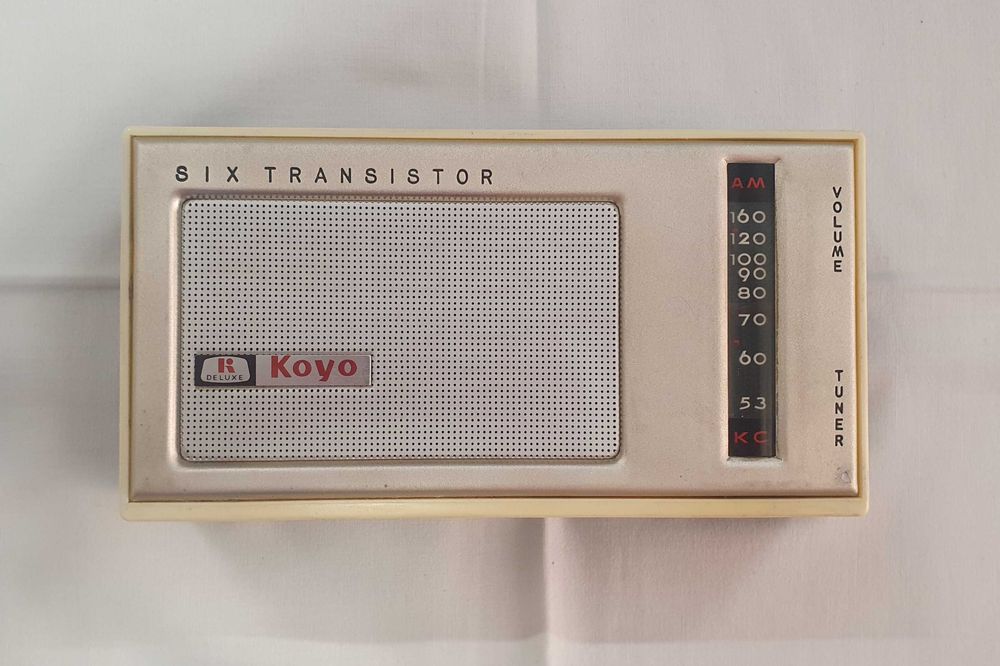 Ретро радио Koyo Deluxe "Six Transistor"