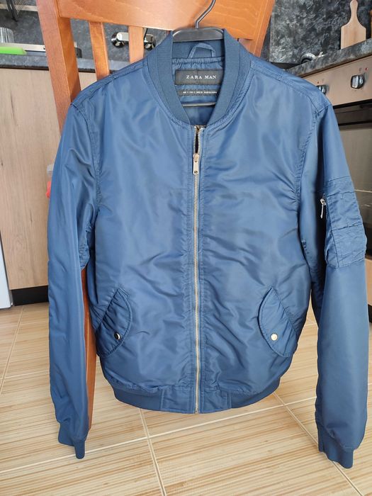 Есенно мъжко яке ZARA