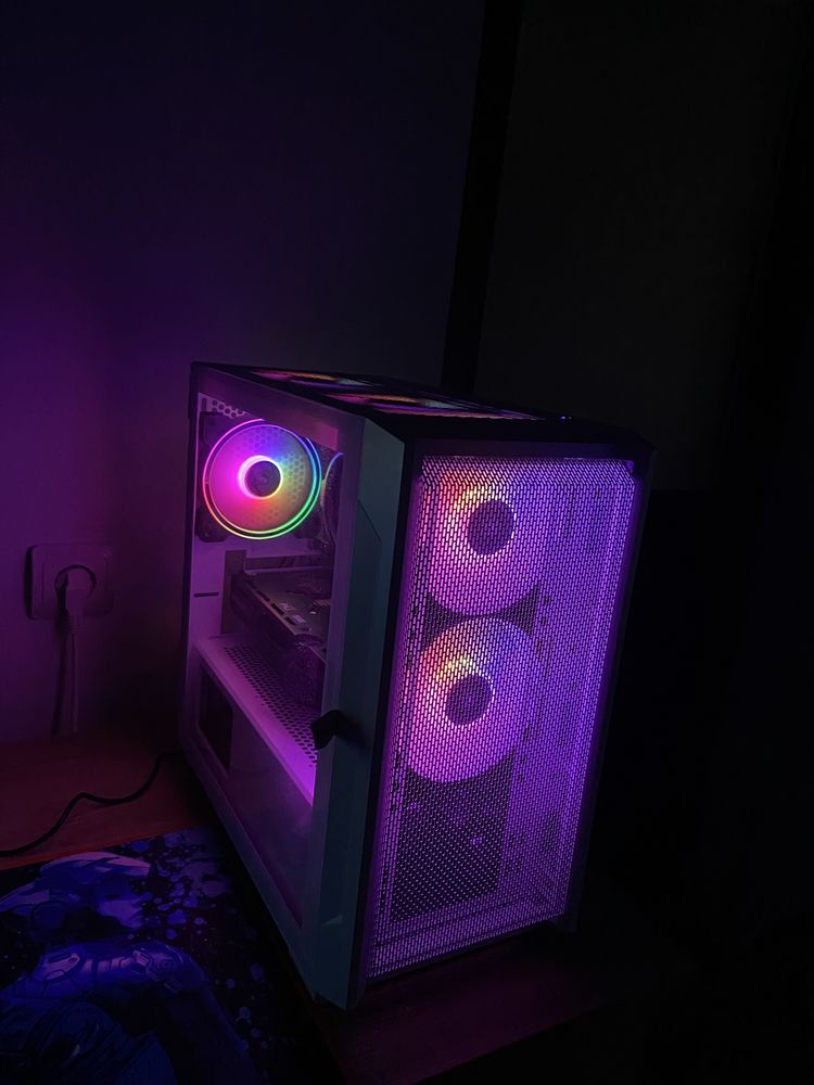 Calculator Gaming Ryzen 5 5500, Rx 7600 Radeon, 16 gb Ram.