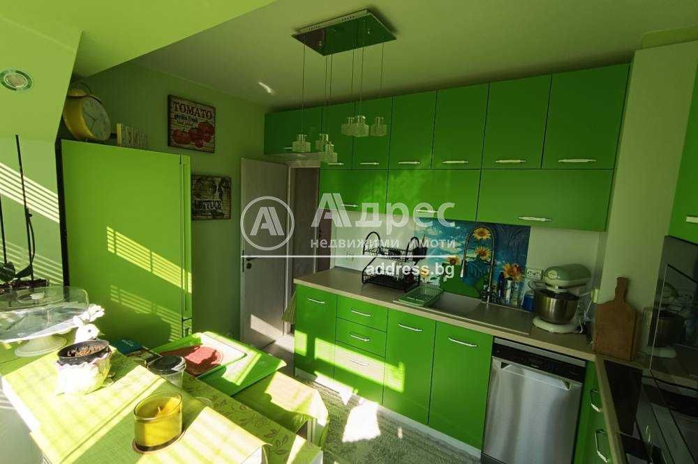 Продава се Двустаен апартамент в Разград, Освобождение - 63 кв.м за 1660 €/кв.м - Снимка #6