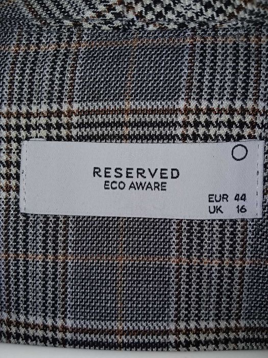 Право сиво сако/ марка Reserved