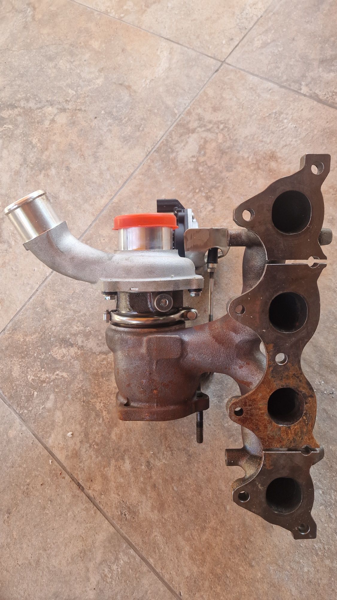 Турбо за VOLVO V40 II 1.6 T2 TURBO