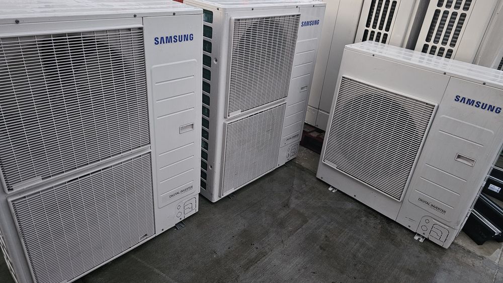 Външни тела високотемпературна  термопомпа Samsung AM040  AM050