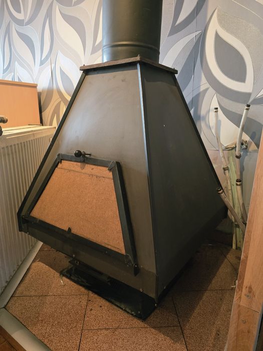 Камина с водна риза