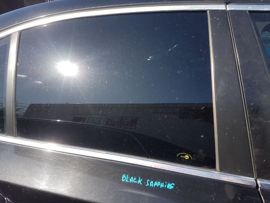 Geam / Sticla Culisant Portiera Dreapta Spate BMW Seria 5 E60 Berlina / Sedan 2003 - 2010