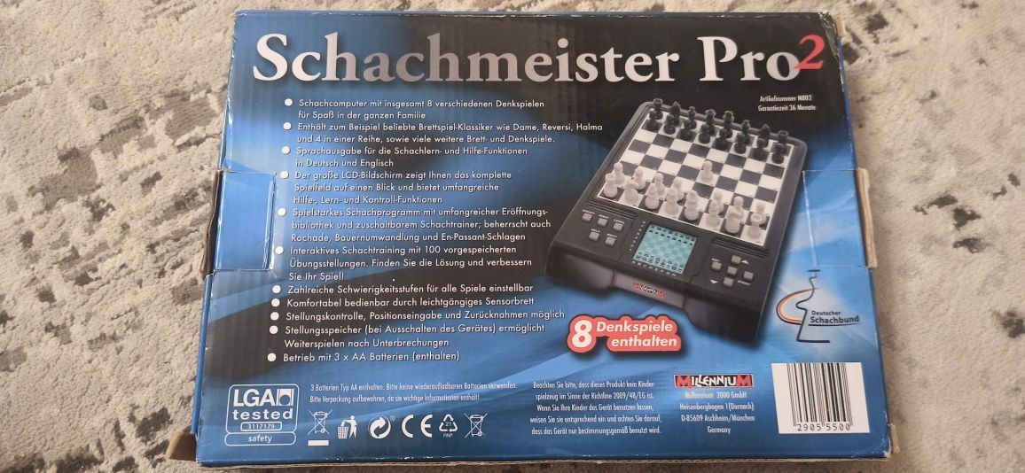 Шахматный компьютер, из ФРГ, новый