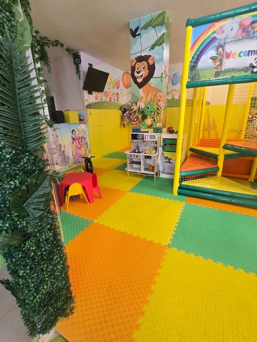 Продавам вътрешно  детско съоръжение   за  игра 5.00/3.60/2.30