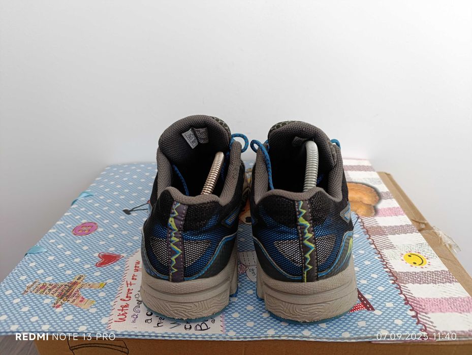 ''Asics Gel Fuji Attack 2''оригинални маратонки 43.5 номер