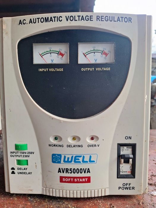 Stabilizator tensiune 5kw