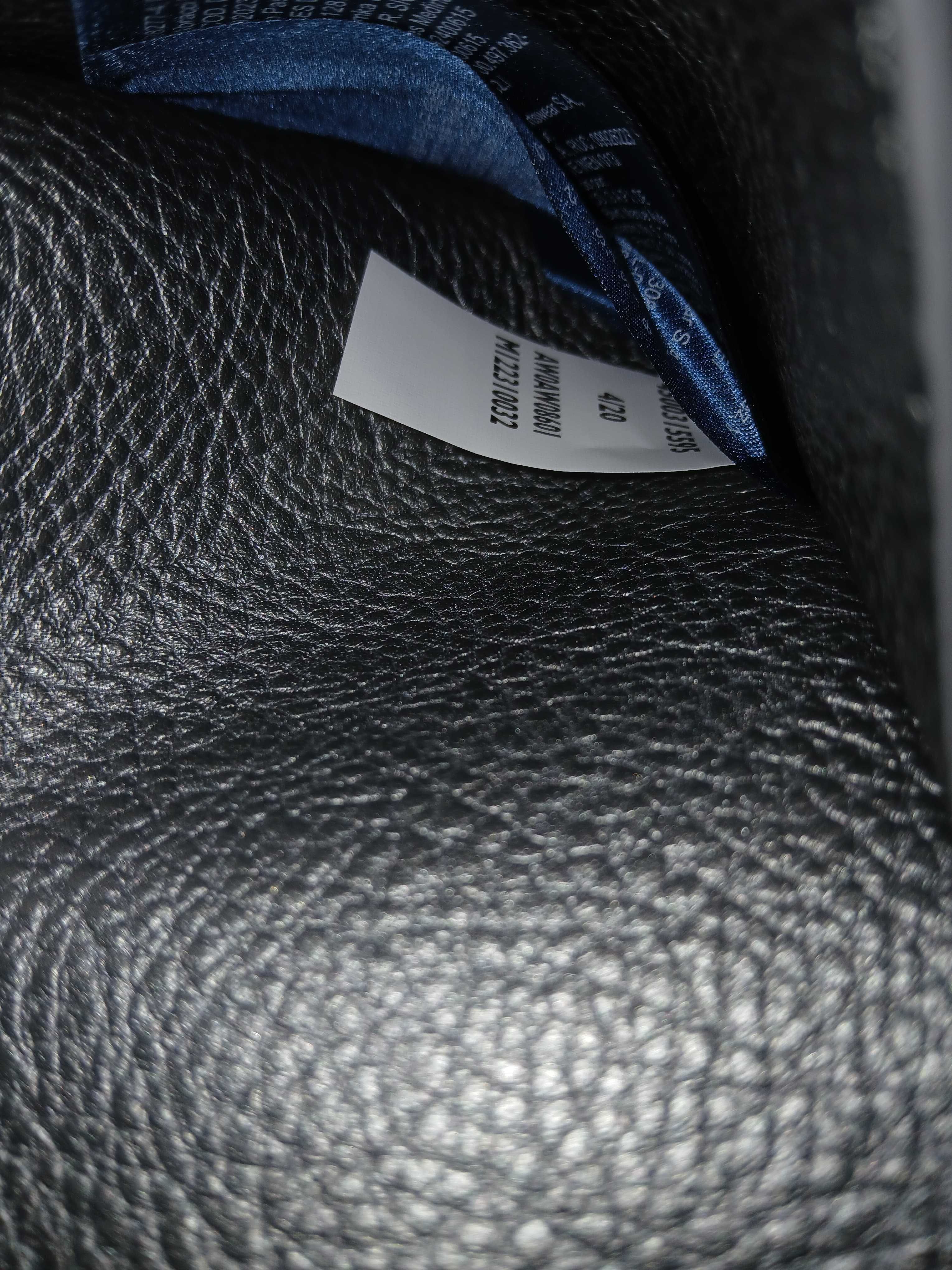 Geanta neagra din piele Tommy Hilfiger