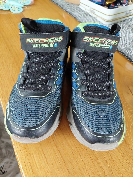 Маратонки за момче скечърс