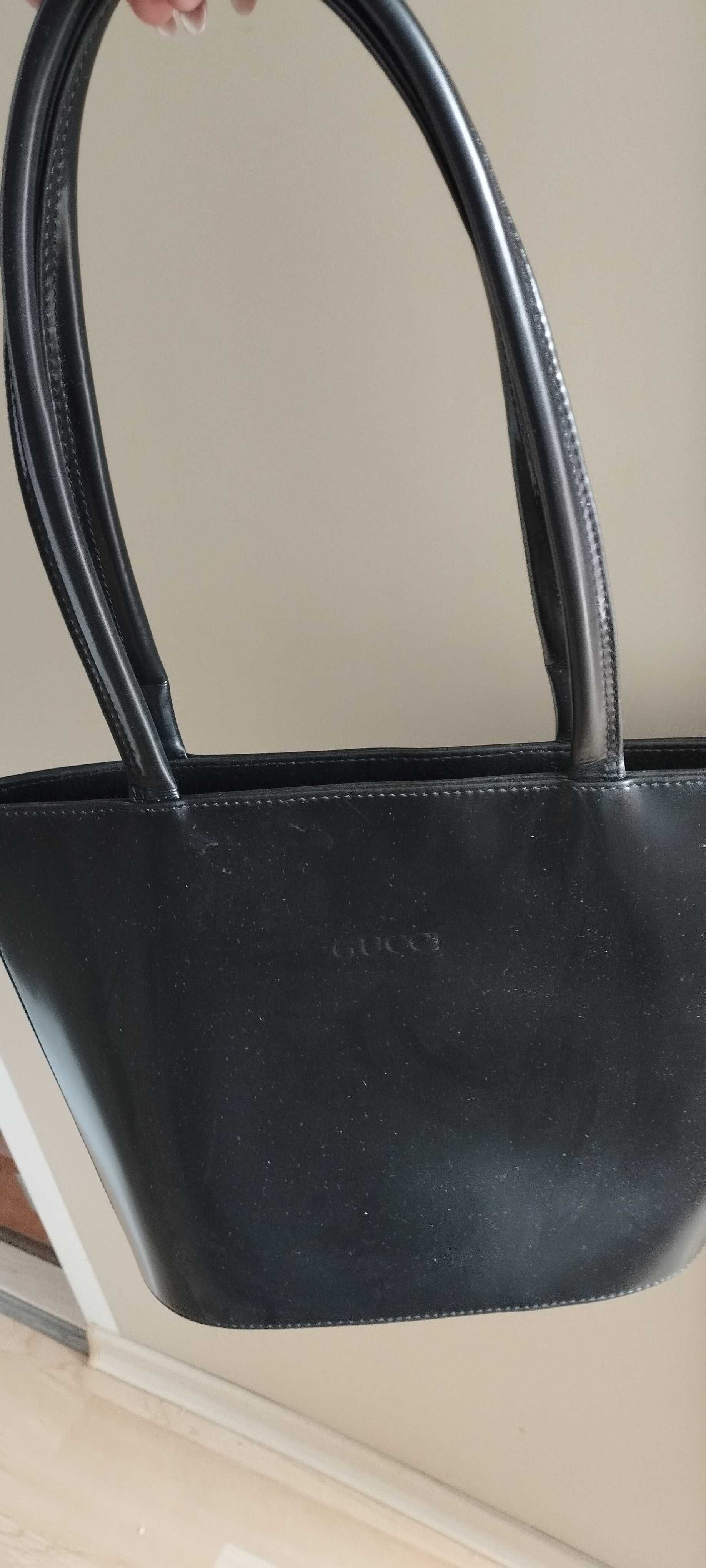 продавам дамски чанти, сак, раница