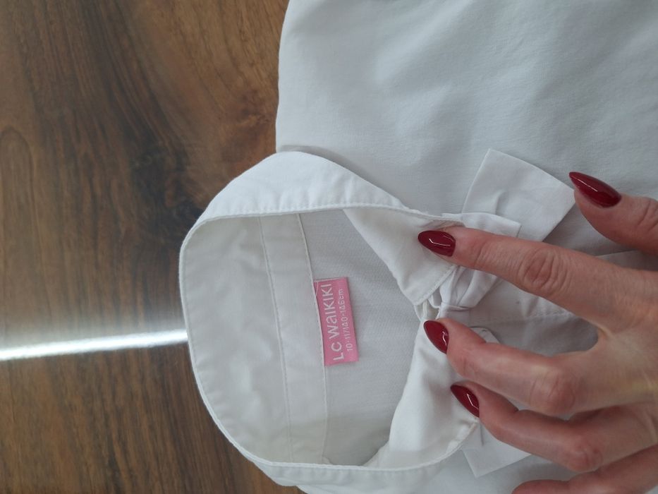 Бели ризи за момиче