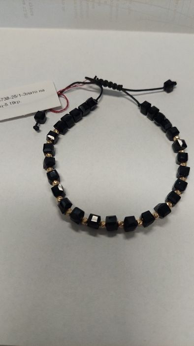 Златна Гривна Черен Конец и Златни Топчета 5,19 гр.