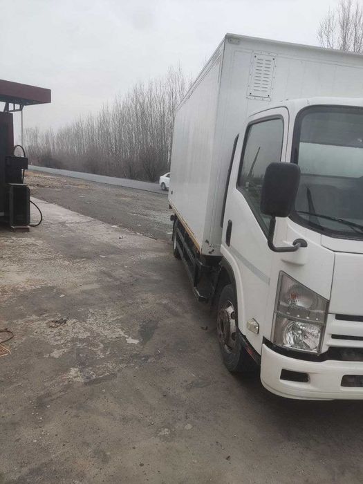 Продаётся машина Исузи