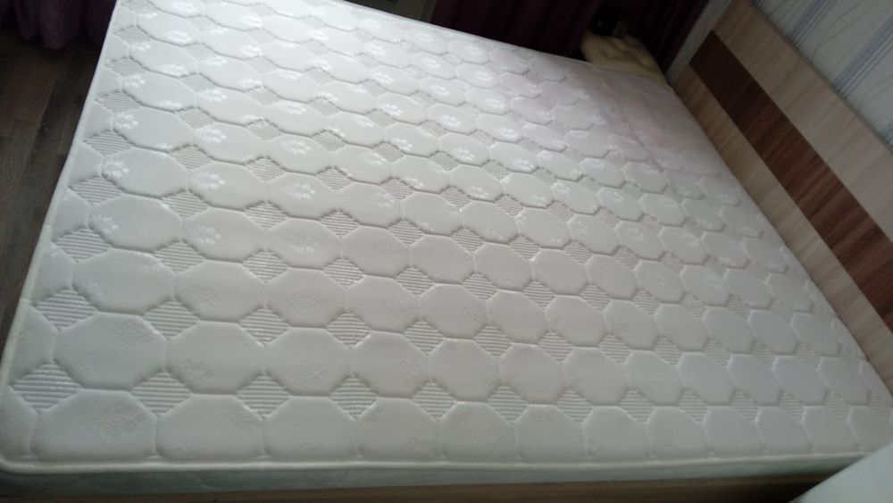 Продаётся матрас