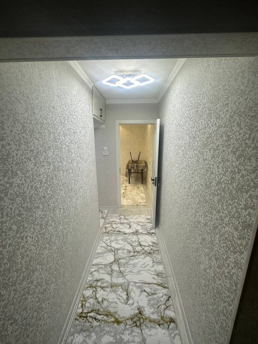 Квартира продаётся Чиланзар г9а 1в2/3/4 балк 2*6 фархадский