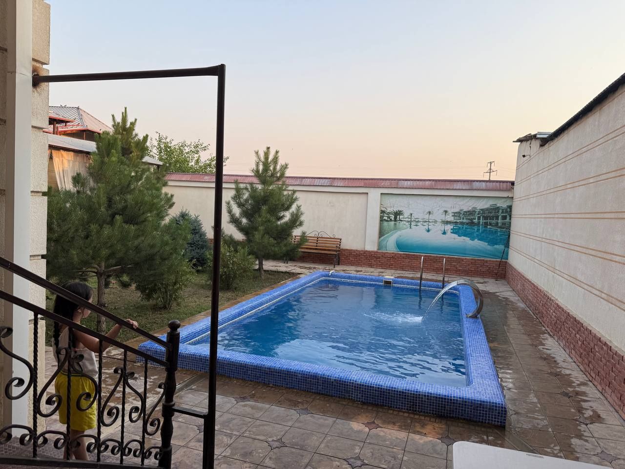 Dacha aredaga beriladi  adres jonboy manzavot orqasida