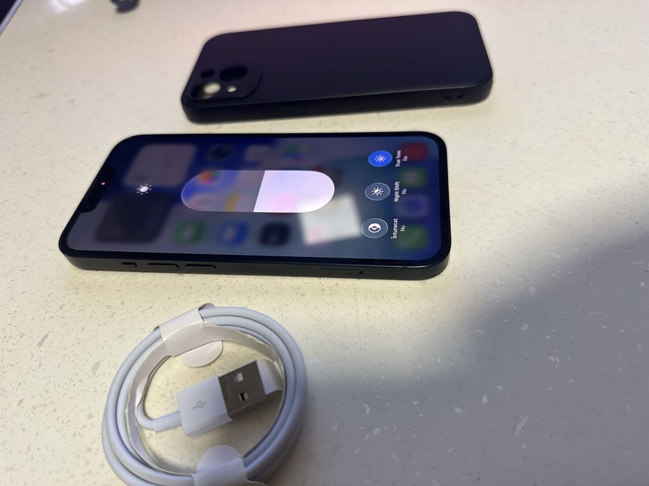 Iphone 13 blue 128 gb bat 85 totul original